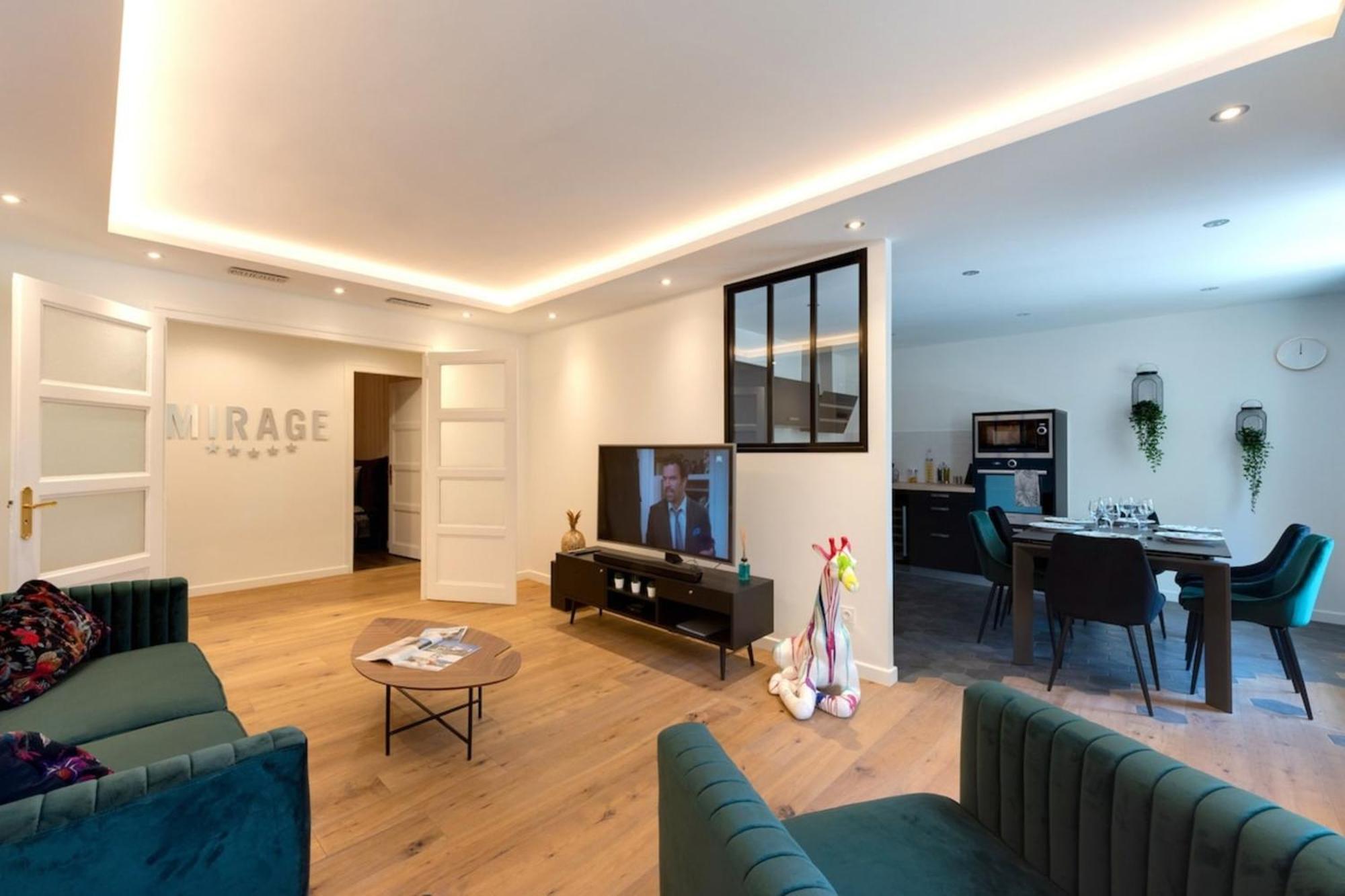 Апартаменты Le Mirage Luxury T4 Avec Garage Анси Экстерьер фото